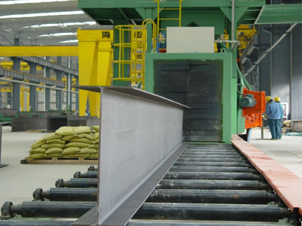 QH69系列H型钢专用抛丸机